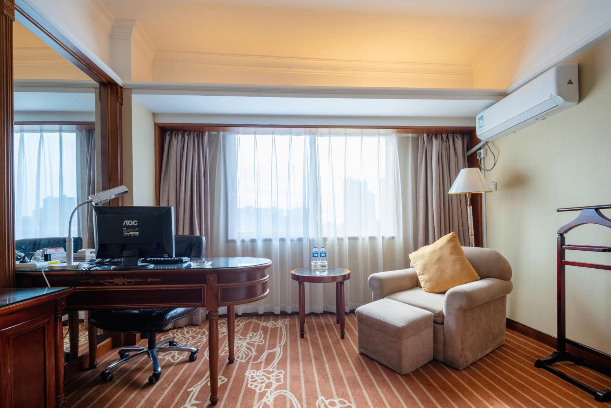 Sunshine Holiday Hotel Fuzhou Fuzhou  Eksteriør bilde
