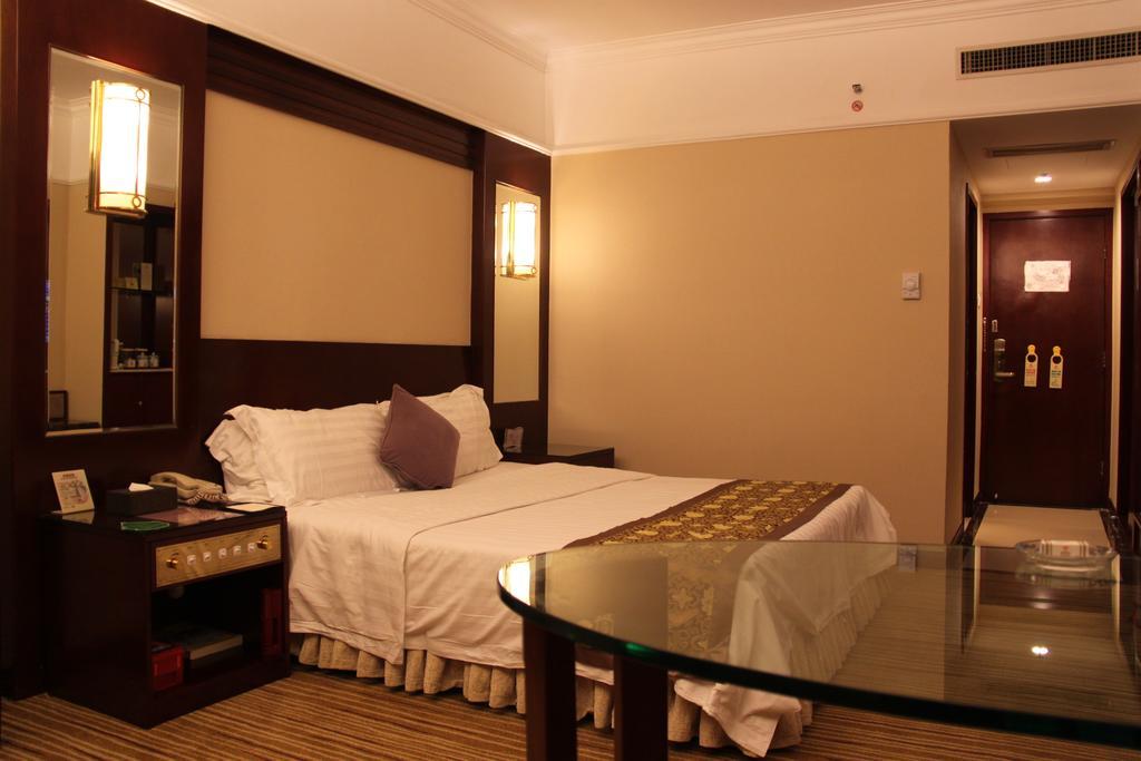Sunshine Holiday Hotel Fuzhou Fuzhou  Eksteriør bilde